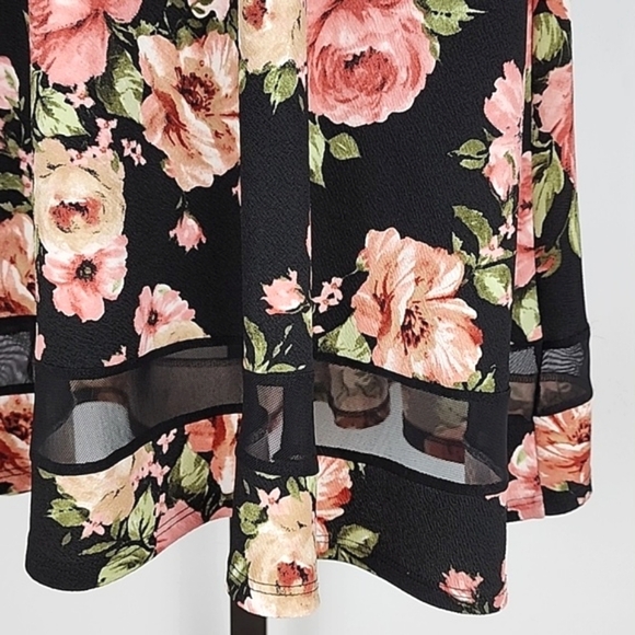 ⭐️3/ $30⭐️ Studio Skirt A-Line Black Pink Floral Inset Mesh Hem Lightweight Sz S - Picture 5 of 15